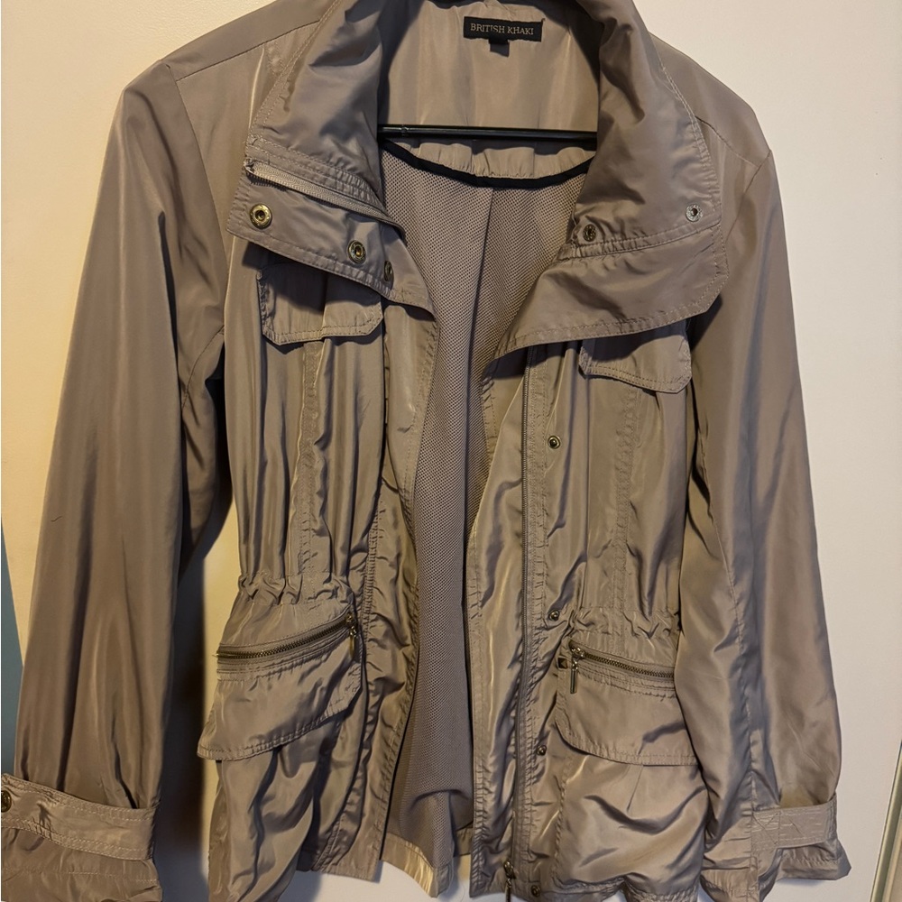 British khaki Women short coat size small Color tan